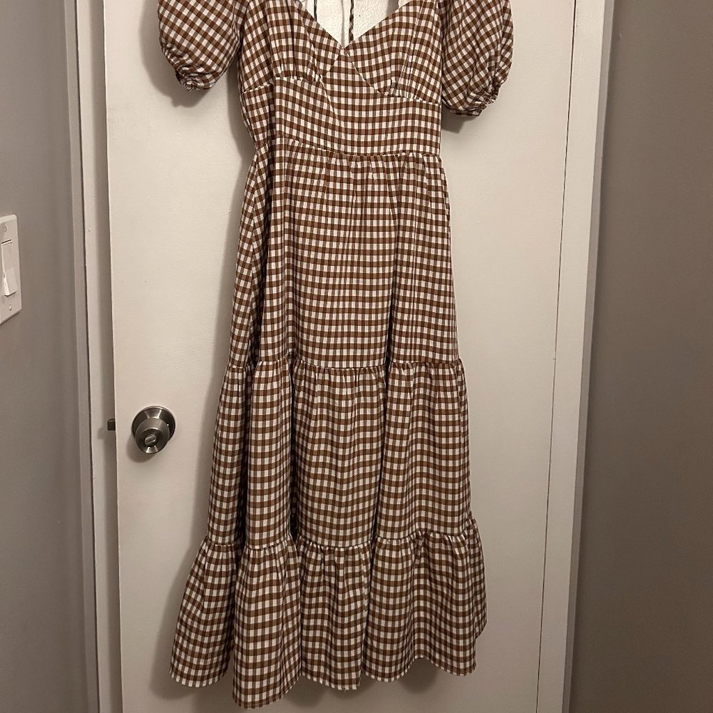 Le Lis | Dresses | Le Lis Collection Tan Checkered Dress